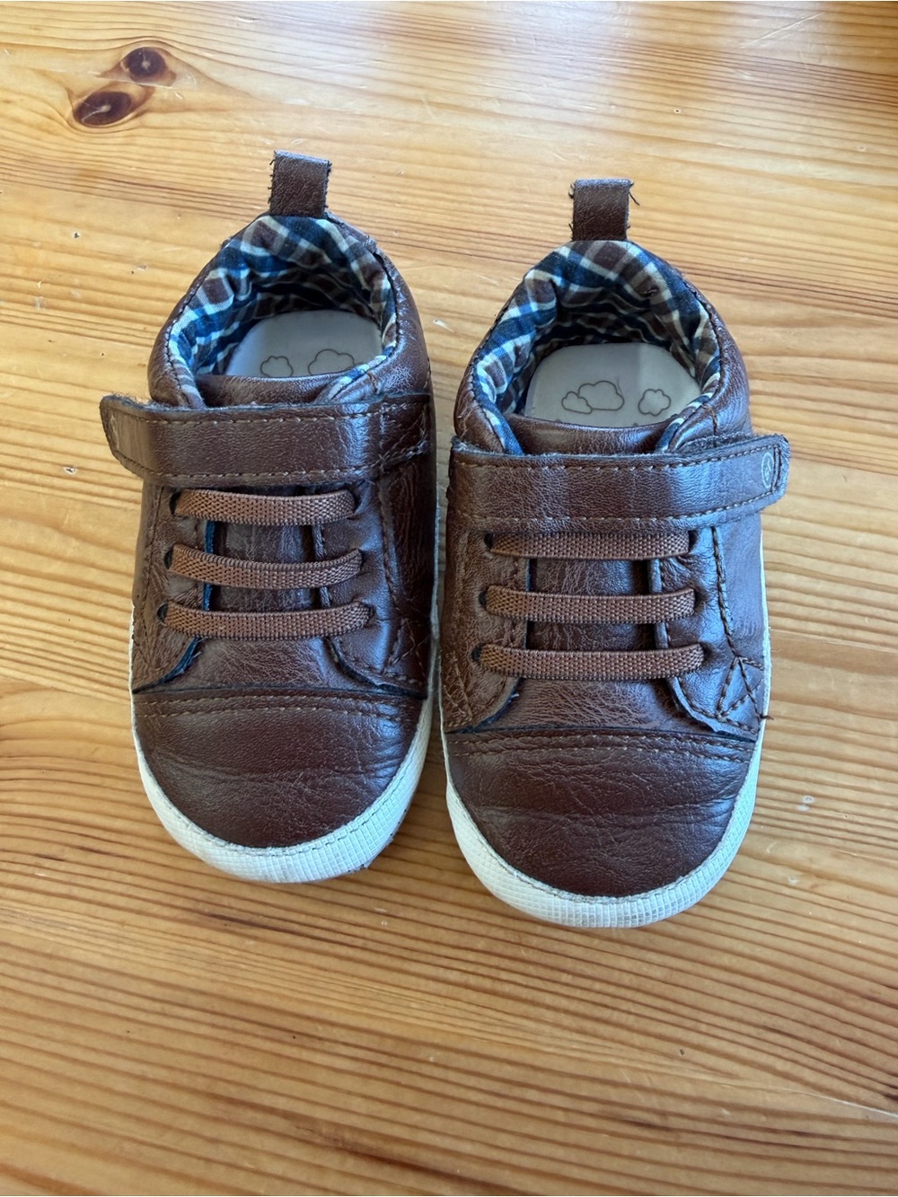 Stride Rite Brown Toddler Casual Sneakers with Velcro